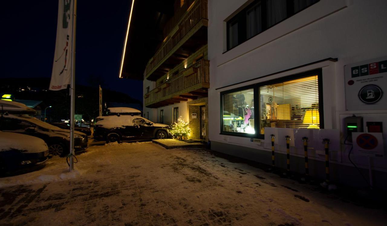 ホテル Essl In フィルツモース エクステリア 写真